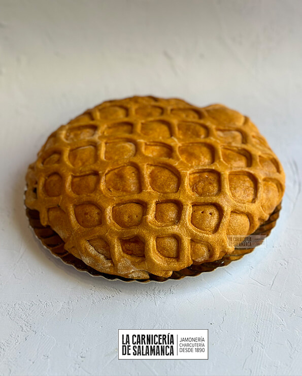 hornazo típico de salamanca, redondo. Envíos a toda la península. Hornazo online.