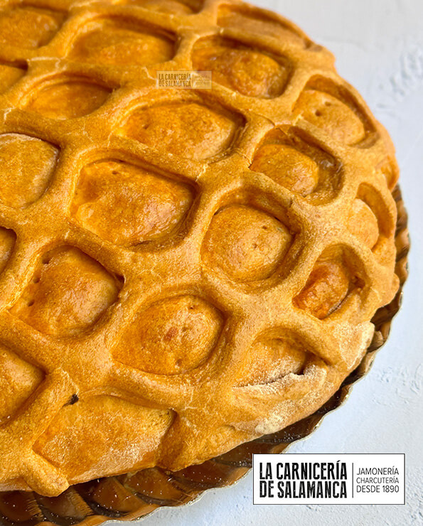 hornazo típico de salamanca, redondo. Envíos a toda la península. Hornazo online.