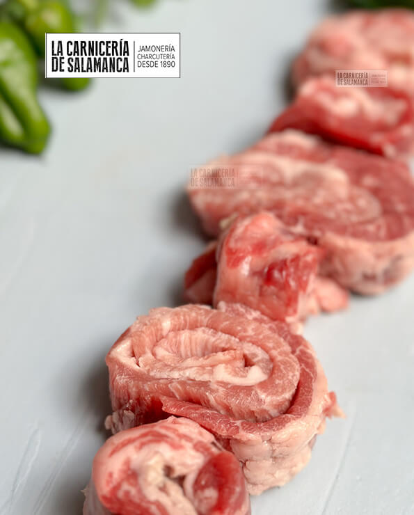 La gran brocheta ibérica, con lagarto y secreto ibérico. Exclusiva carne para barbacoa en La Carnicería de Salamanca, la mejor carne online para barbacoa.