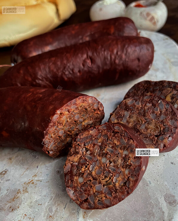 Detalle de la morcilla de Ávila de arroz. Disponible para comprar online en La Carnicería de Salamanca.
