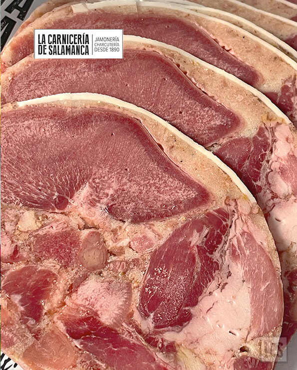 Textura en detalle de cabeza de jabalí, queso de cerdo o queso de cabeza