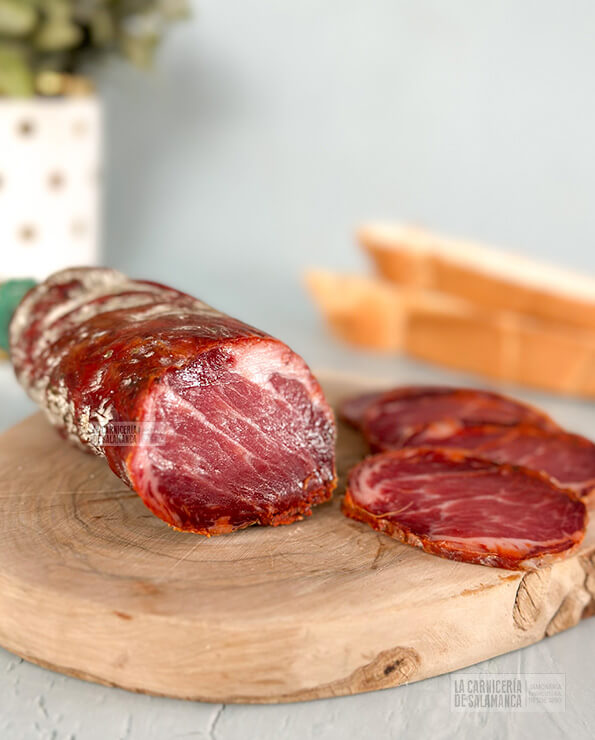 Presa ibérica de bellota o lomito curado.