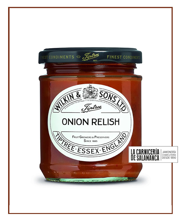 Bote de Onion Relish Tiptree, un acompañamiento agridulce de cebolla, tomates y pasas, disponible en La Carnicería de Salamanca, tienda gourmet en Peñaranda de Bracamonte con venta online.